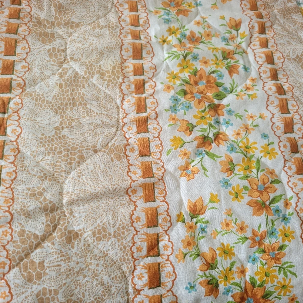 Vintage Floral Patterned Coverlet Bedspread Full/Queen